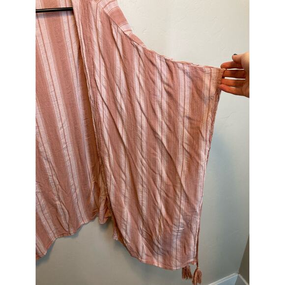 American Eagle Pink Striped Open Loose Kimono Style Shawl Size XS/S - Picture 4 of 9